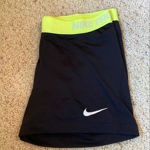 Nike Pro